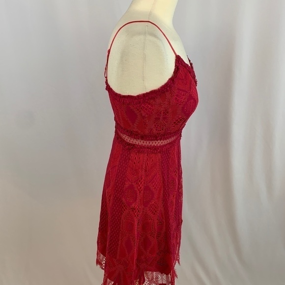 Foxiedox Gloria Lace Mini Dress in Raspberry - Picture 5 of 8